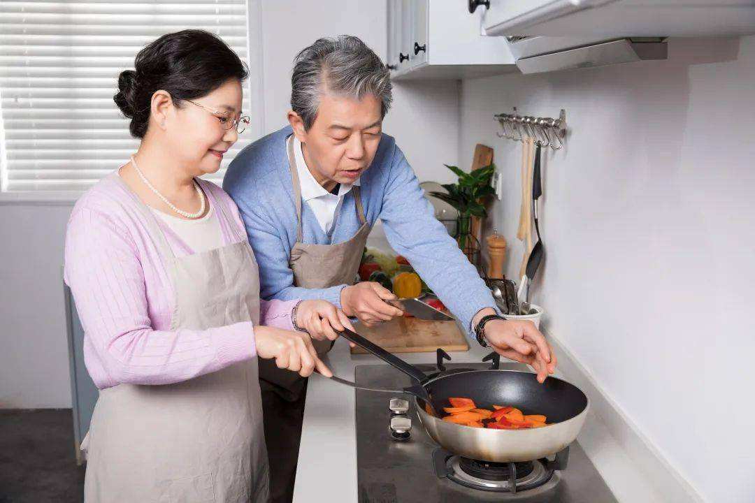 在成都(dōu)請(qǐng)月(yuè)嫂的(de)6大(dà)誤區(qū)，尤其是(shì)第6點很(hěn)多(duō)人(rén)都(dōu)會(huì)犯